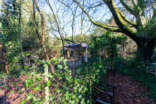 Deze gezellige vakantiewoning is rustig gelegen in een bosrijke omgeving en biedt de ideale plek om te ontspannen. De woning beschikt over...