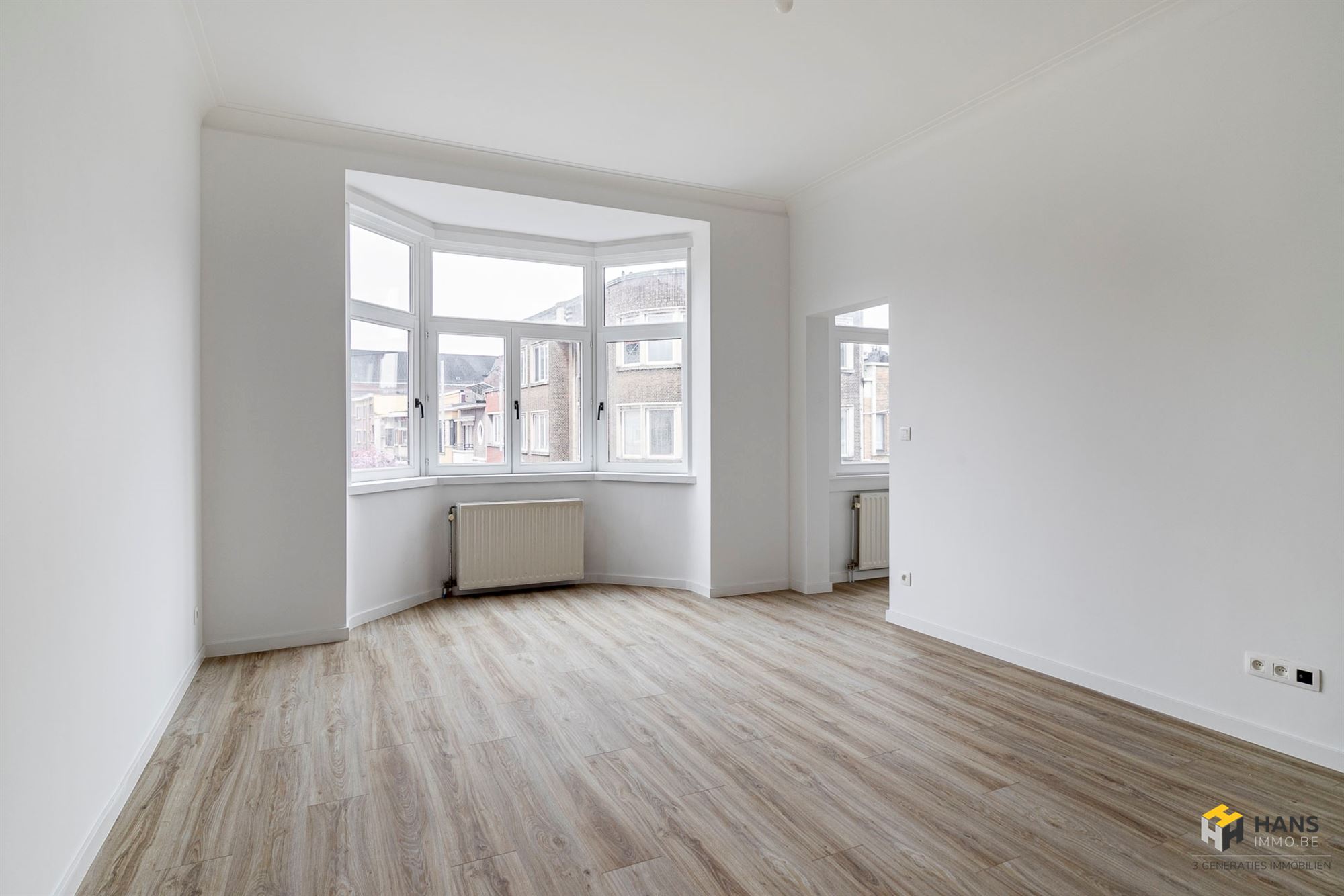 Gerenoveerd appartement (95 m²) met 3 slaapkamers in Borgerhout. - foto 4