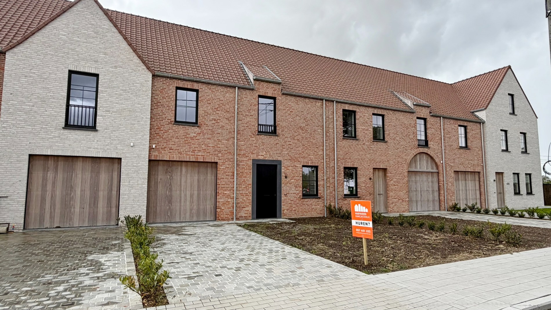 House for rent in Vlamertinge with 5 bedrooms - photo 1