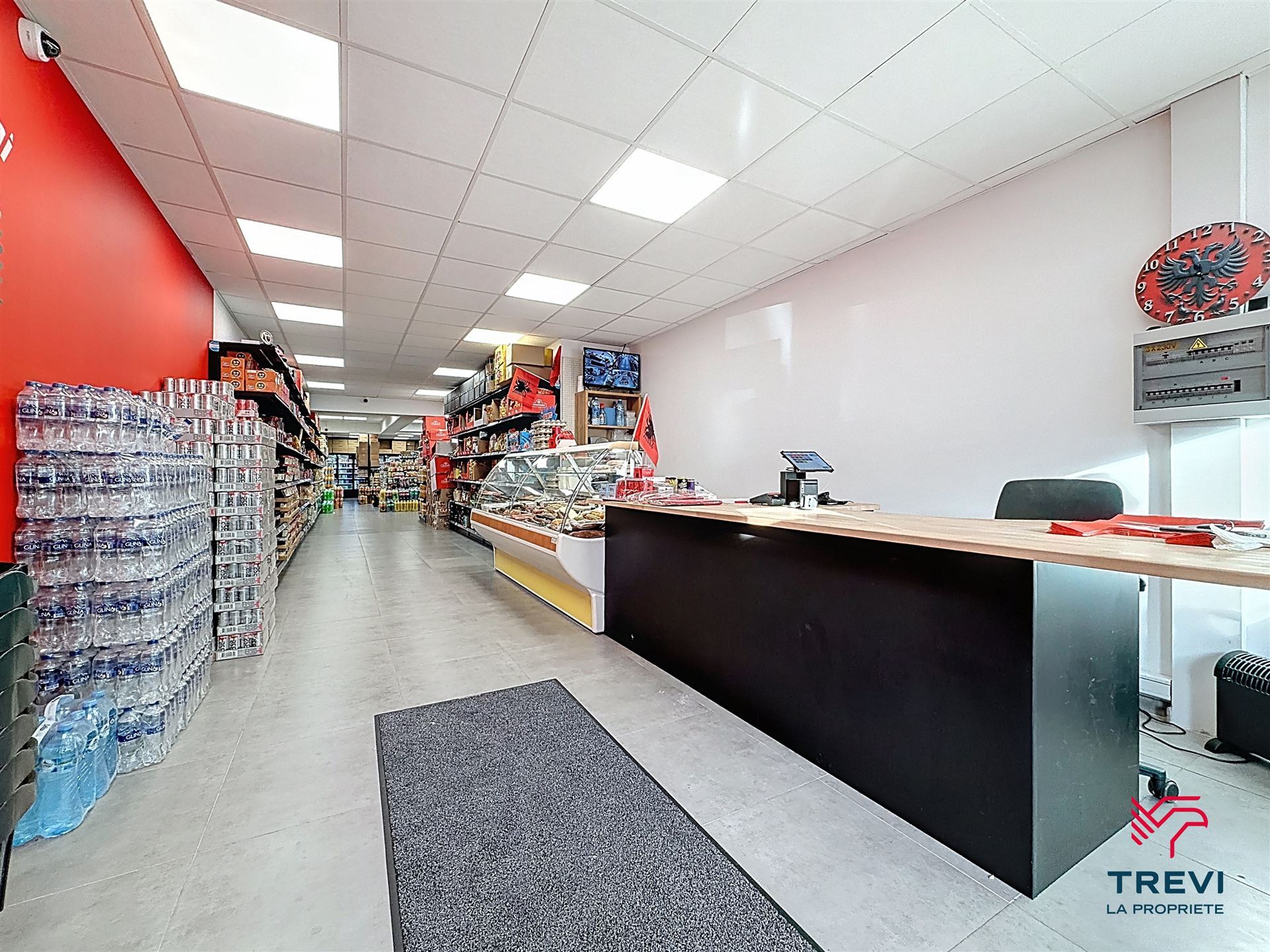 Commercial for sale in Charleroi with 3 bedrooms - photo 2