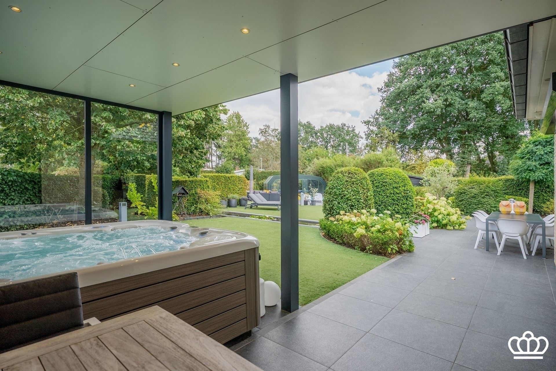 Villa - photo 5