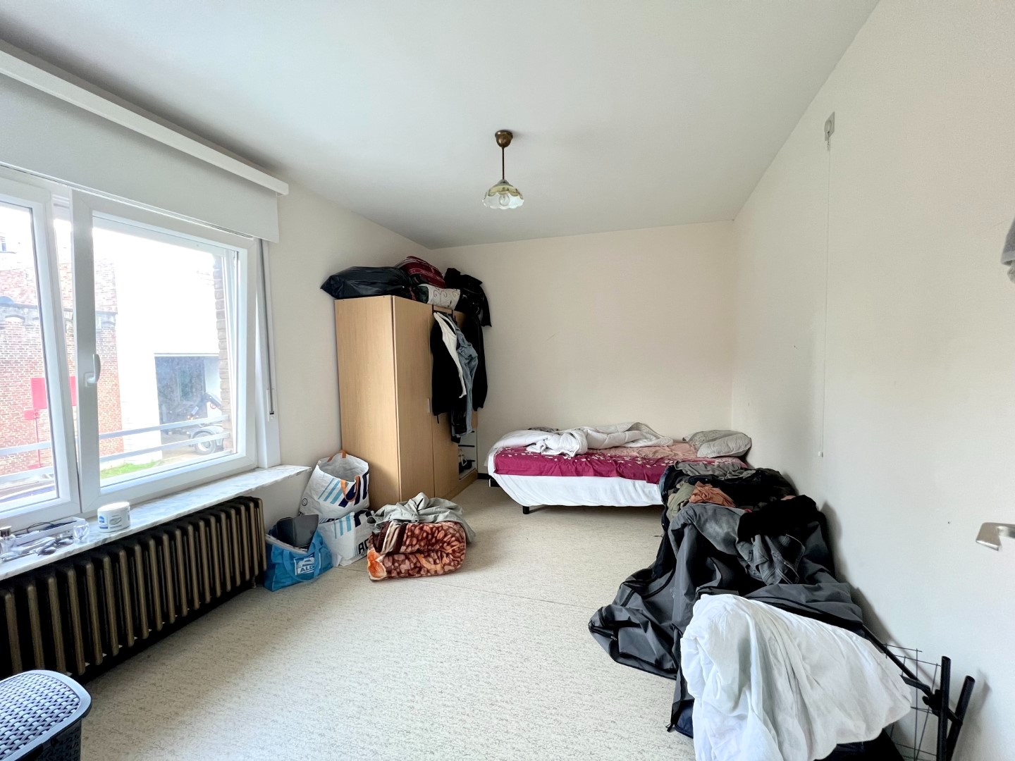 APPARTEMENTSGEBOUW MET 4 APPARTEMENTEN EN 3 GARAGES - foto 3