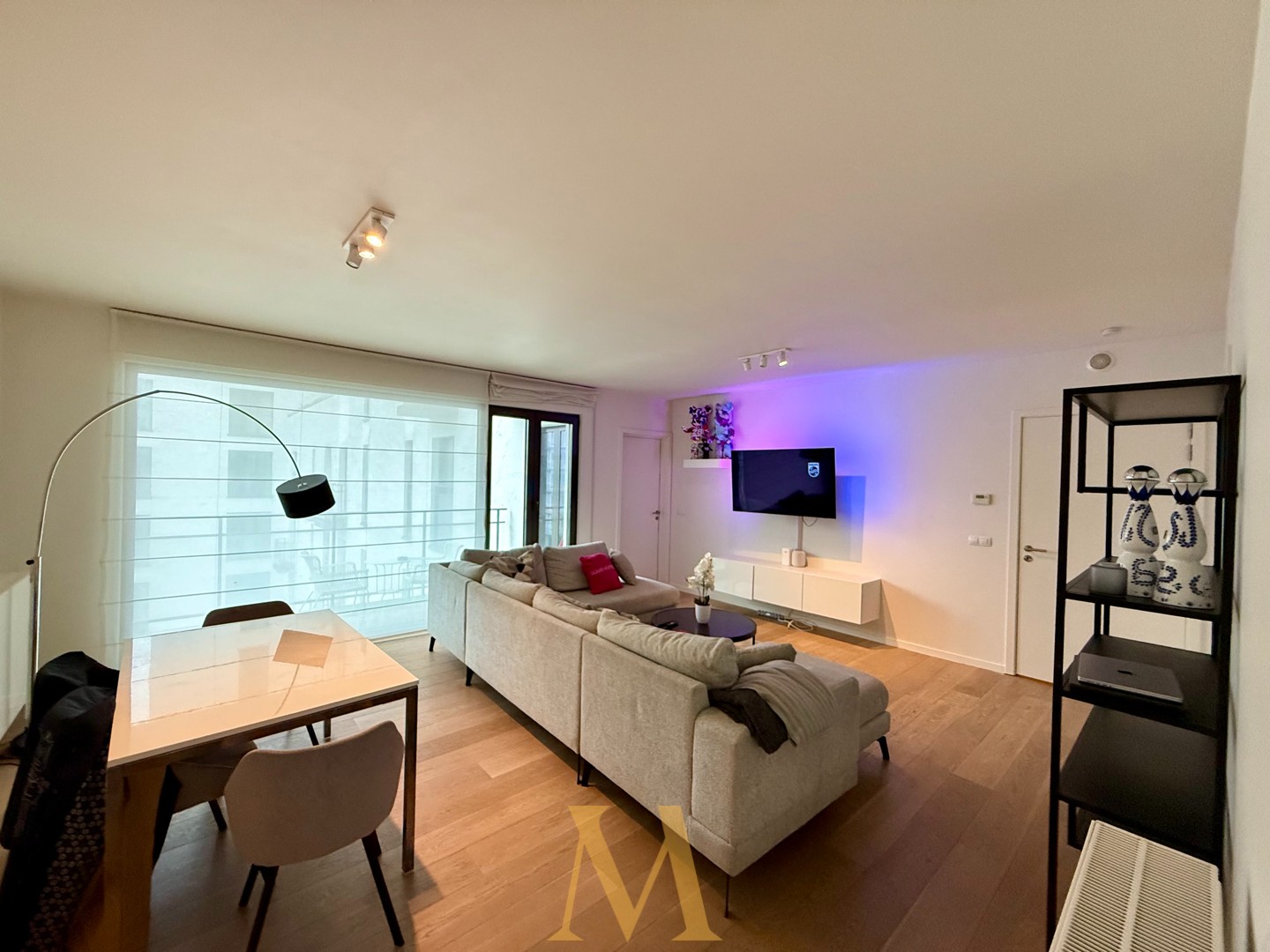 Energiezuinig 2-slpk-appartement met terras in exclusieve residentie nabij Tour & Taxis - foto 2