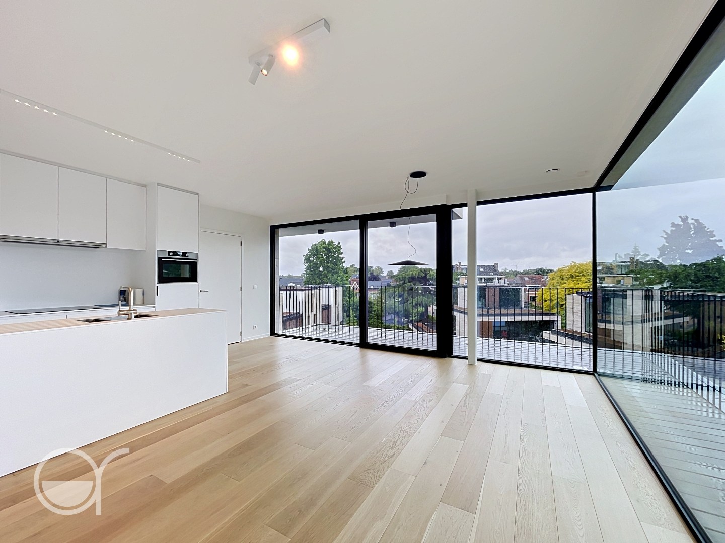 Modern 1-slaapkamerappartement met terras te Sint-Amandsberg - foto 2