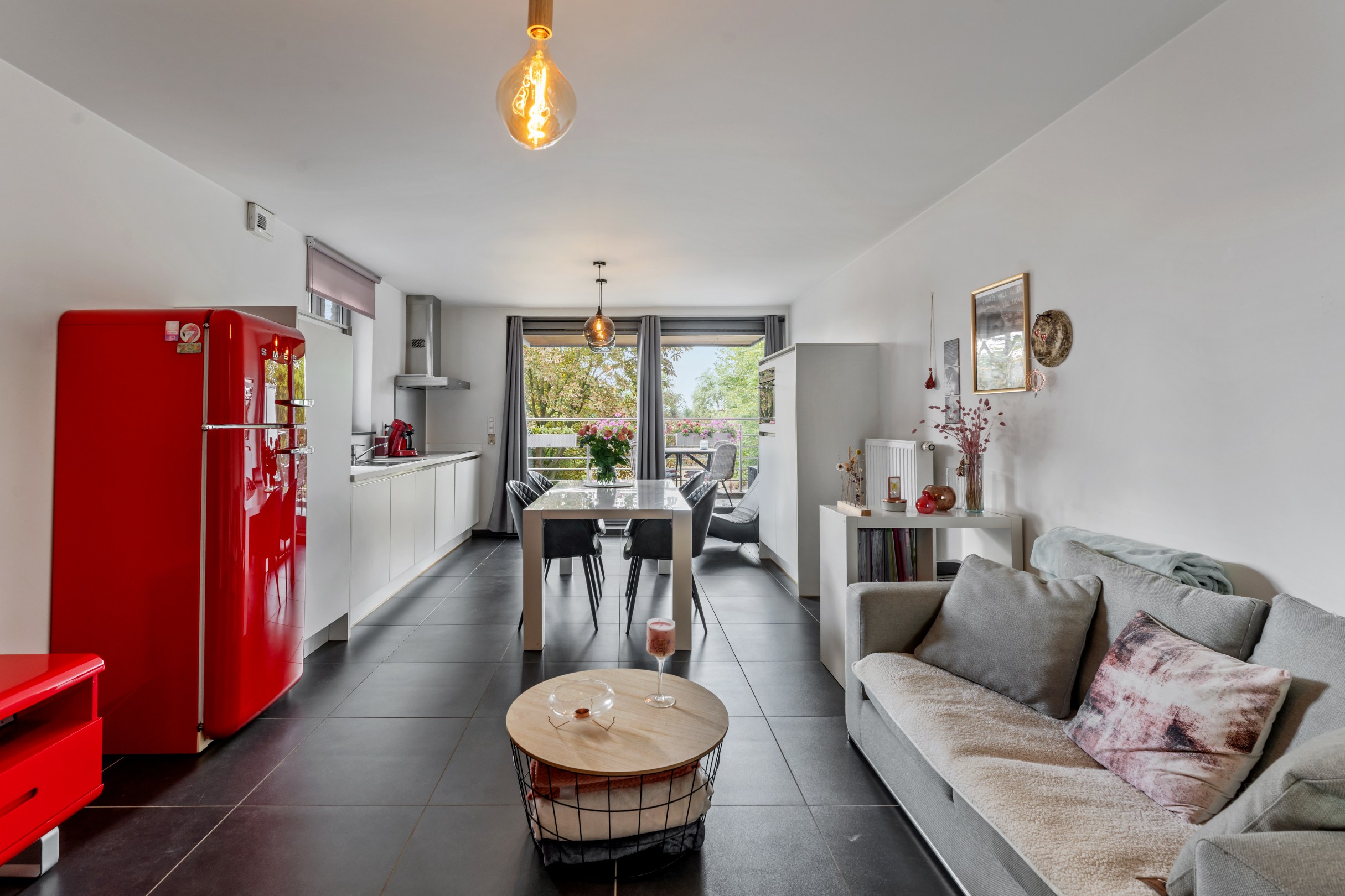 Modern appartement met ruim terras en gemeenschappelijke tuin in Hasselt - foto 3