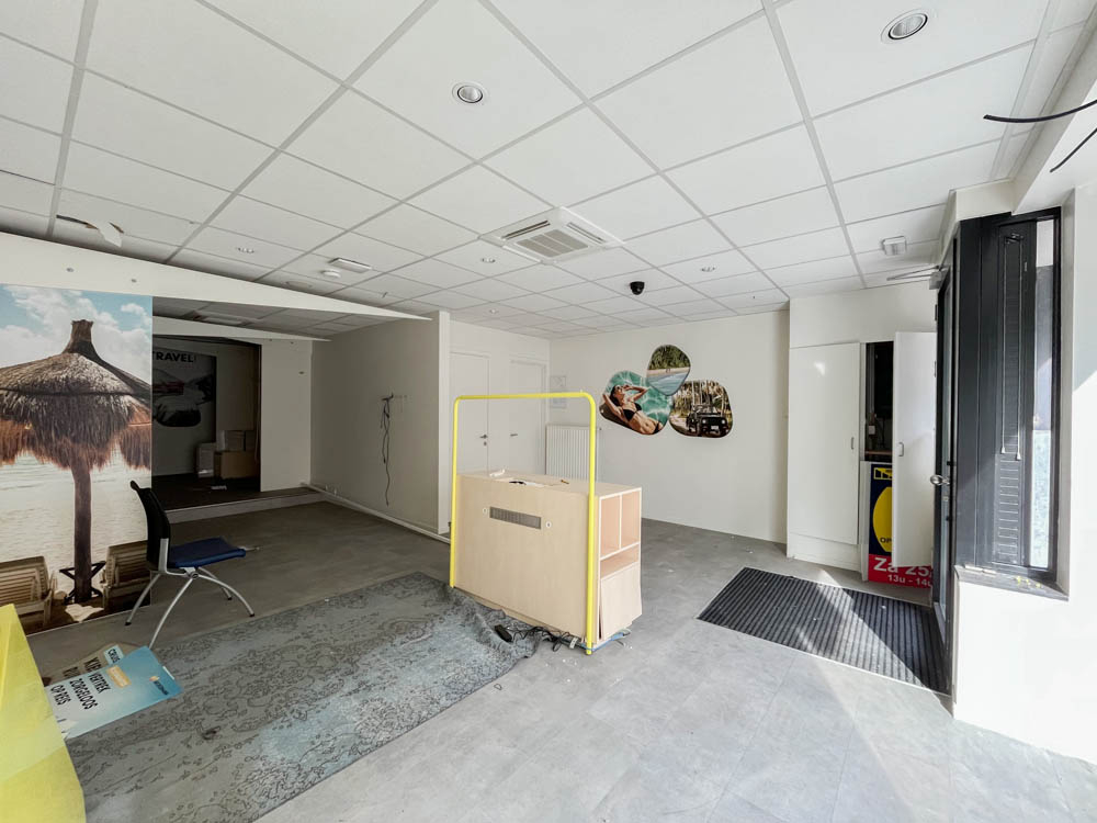 Te koop, uniek gelegen handelspand met kantoor-/woongedeelte in centrum Oudenaarde - photo 4