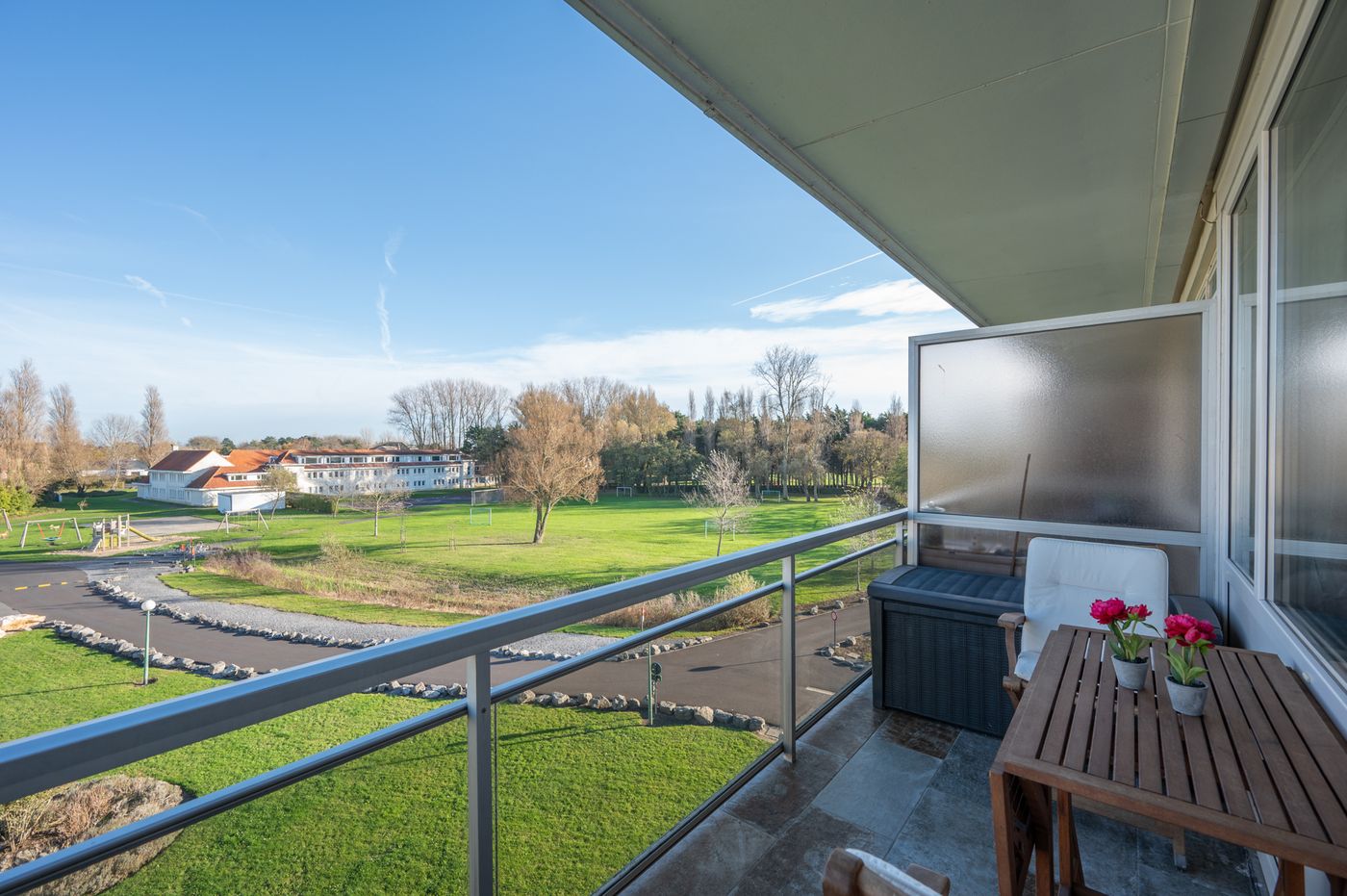 Gerenoveerd 1-slaapkamer appartement te Vosseslag (De Haan) - Park Atlantis - foto 4