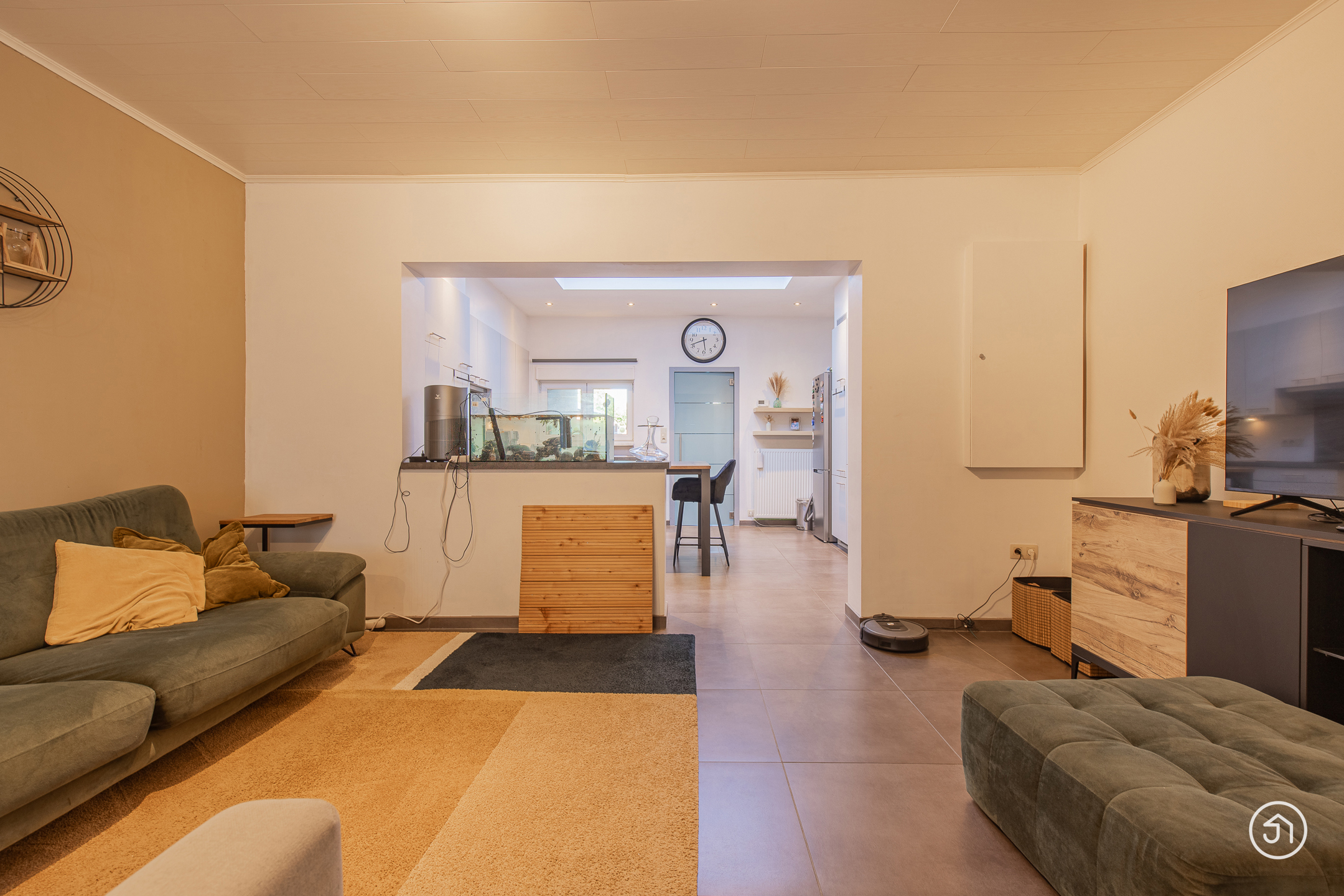 Instapklare woning met uitweg langs achter in het centrum - foto 5