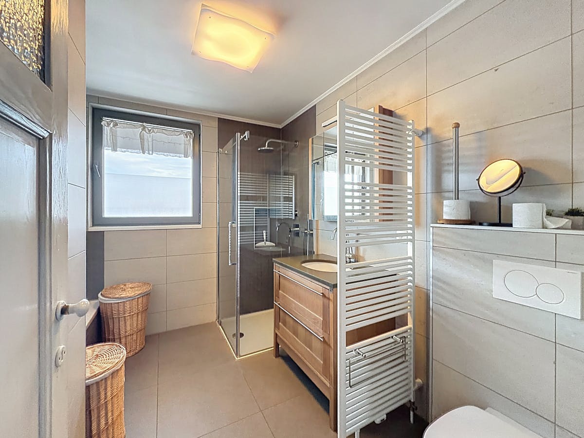 Ruim appartement met 3 slaapkamers te huur in hartje Gent - foto 5