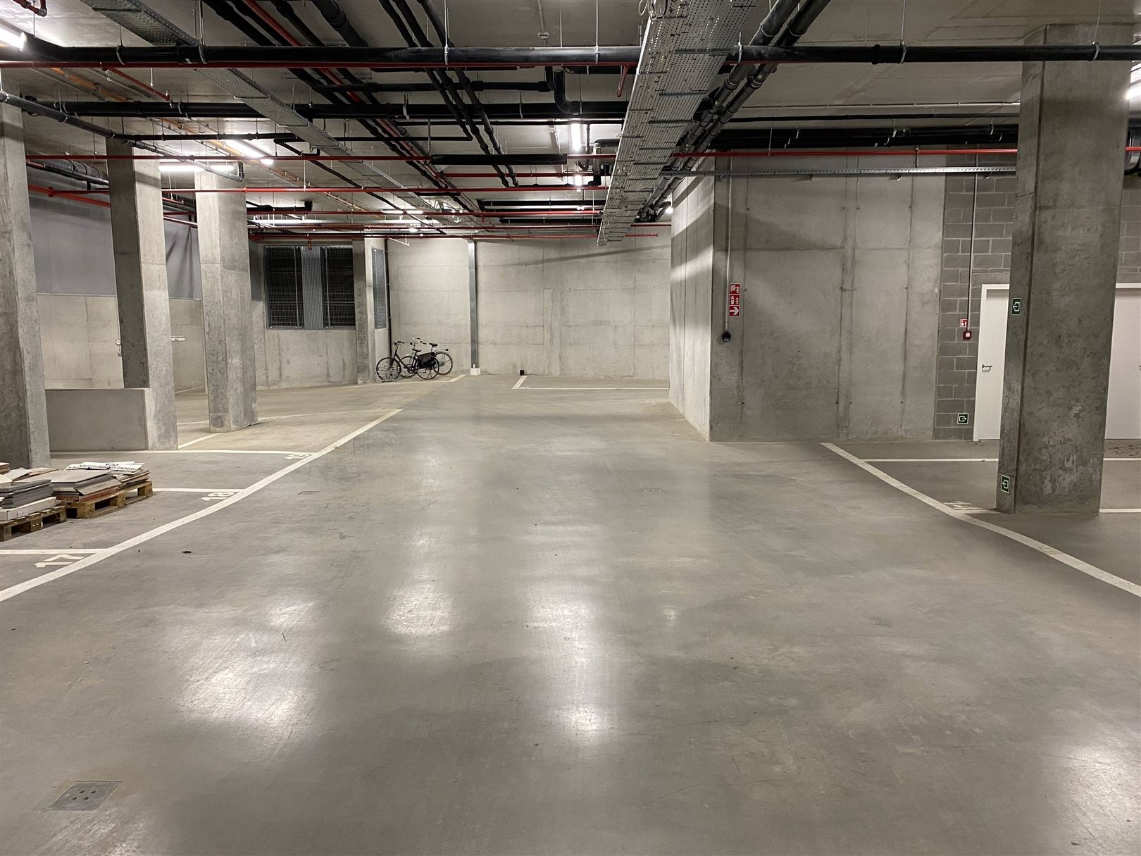 Ondergrondse autostaanplaats - foto 2