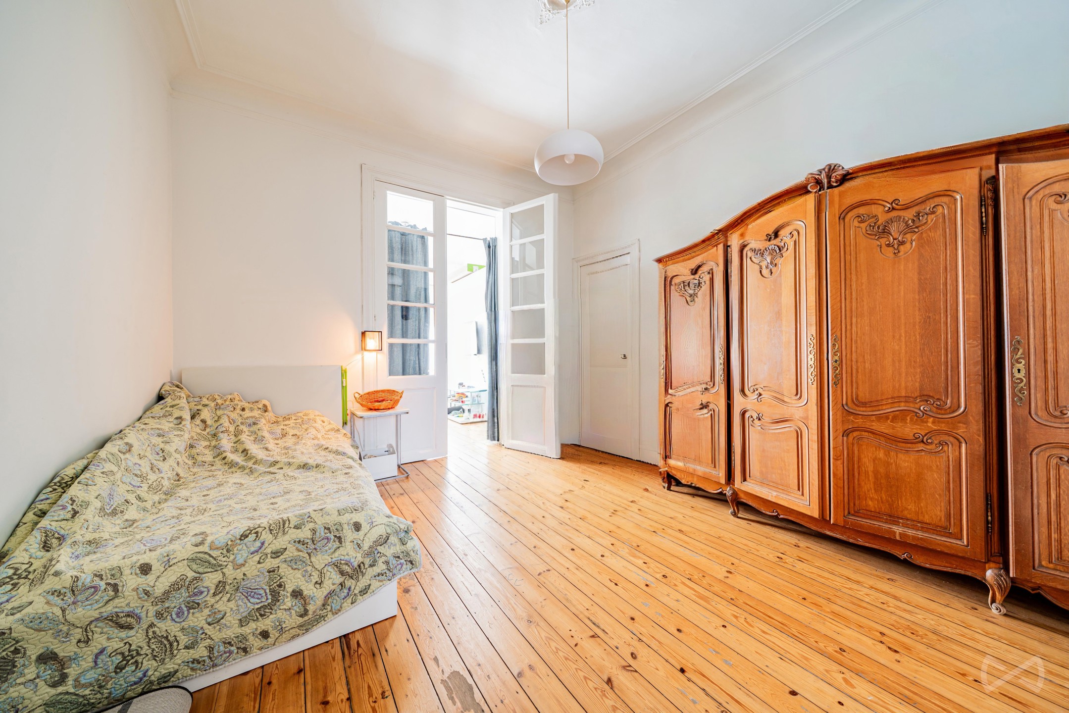 🏢 Te koop – Gelijkvloers appartement met 2 slk in Evere - foto 4