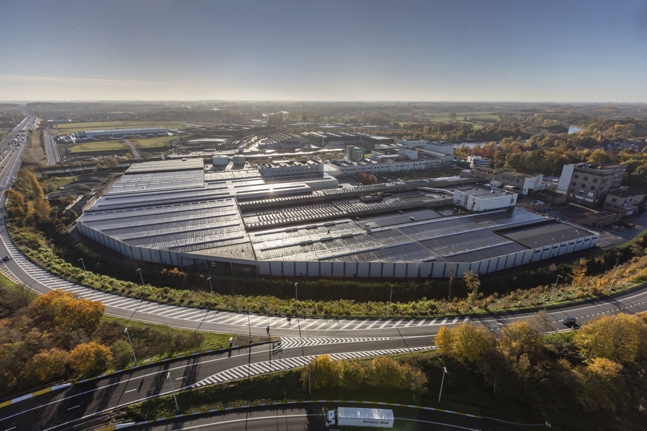 Magazijn Building E - 09 : 2518m² gelegen  in ABP Zwijnaarde - foto 2