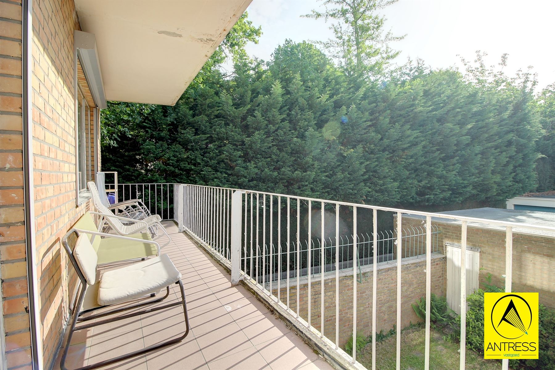Apartment for sale in Wilrijk with 4 bedrooms - photo 4