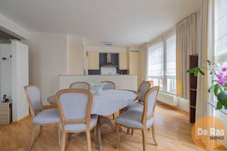 WETTEREN - Dit instapklaar appartement vindt u op een uitstekende locatie in het centrum van Wetteren. De ligging van dit pand is...