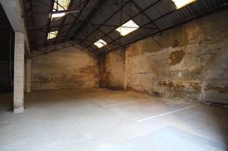 17 overdekte autostaanplaatsen te huur aan de Grote Markt van Tienen (Residentie 'De Zuidkant'). De toegang tot de autostaanplaatsen geschiedt via...