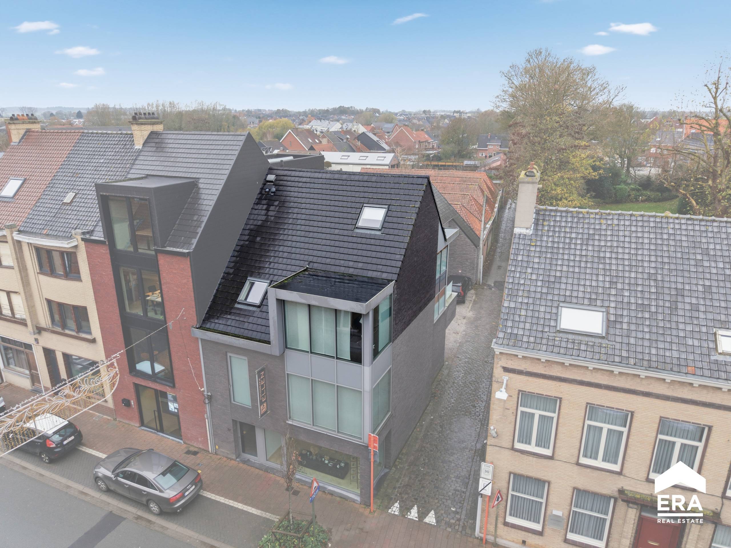 Duplexappartement te koop in centrum Poperinge - foto 1
