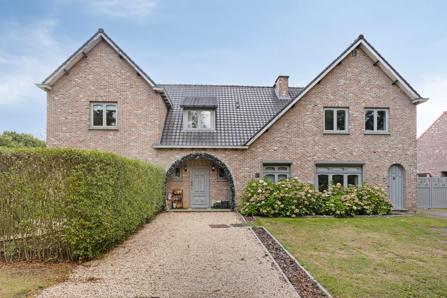 Huis te koop in Houthalen-Helchteren met 5 slaapkamers - foto 1