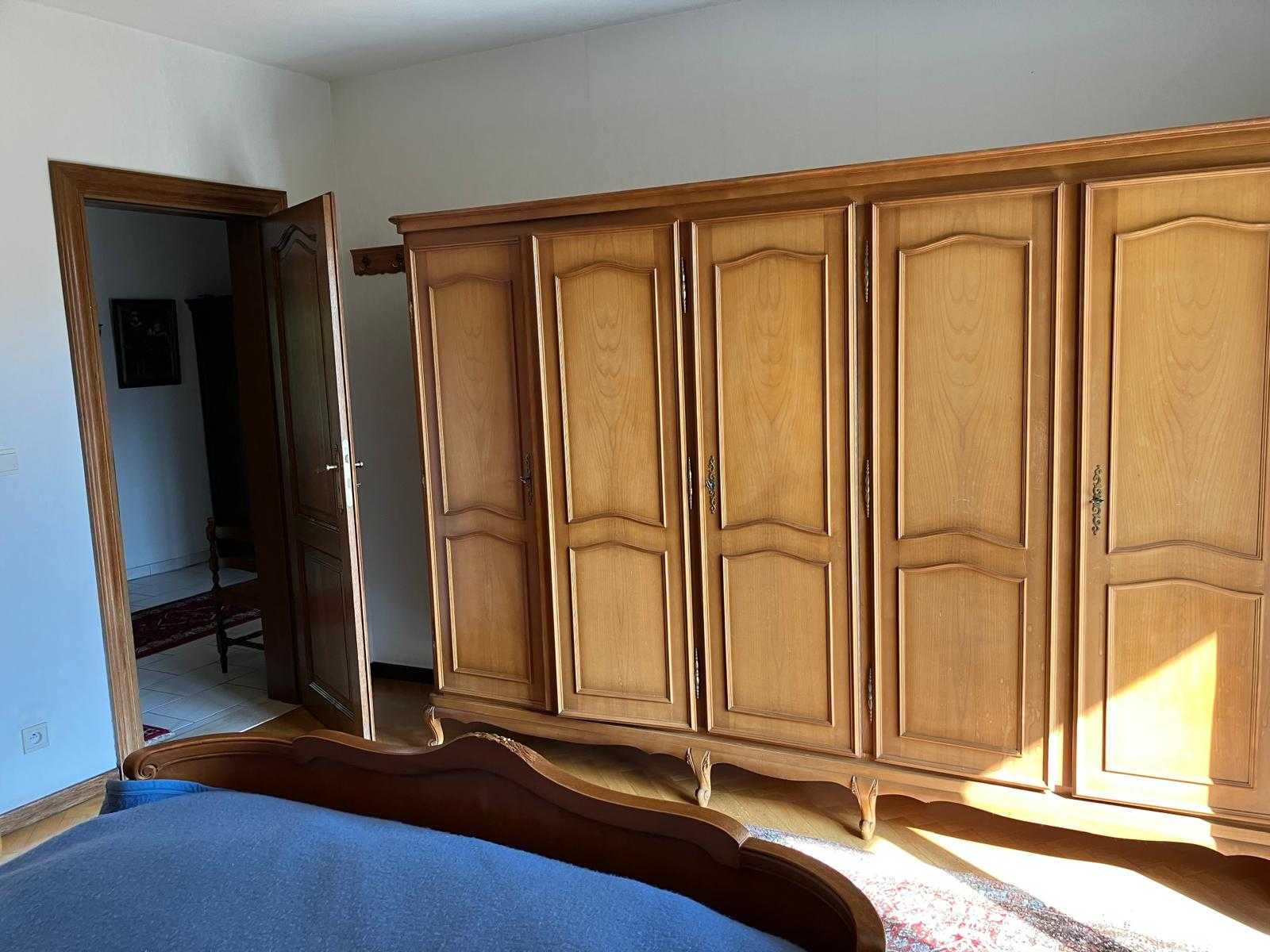 Apartment for sale in Beveren with 2 bedrooms - photo 4