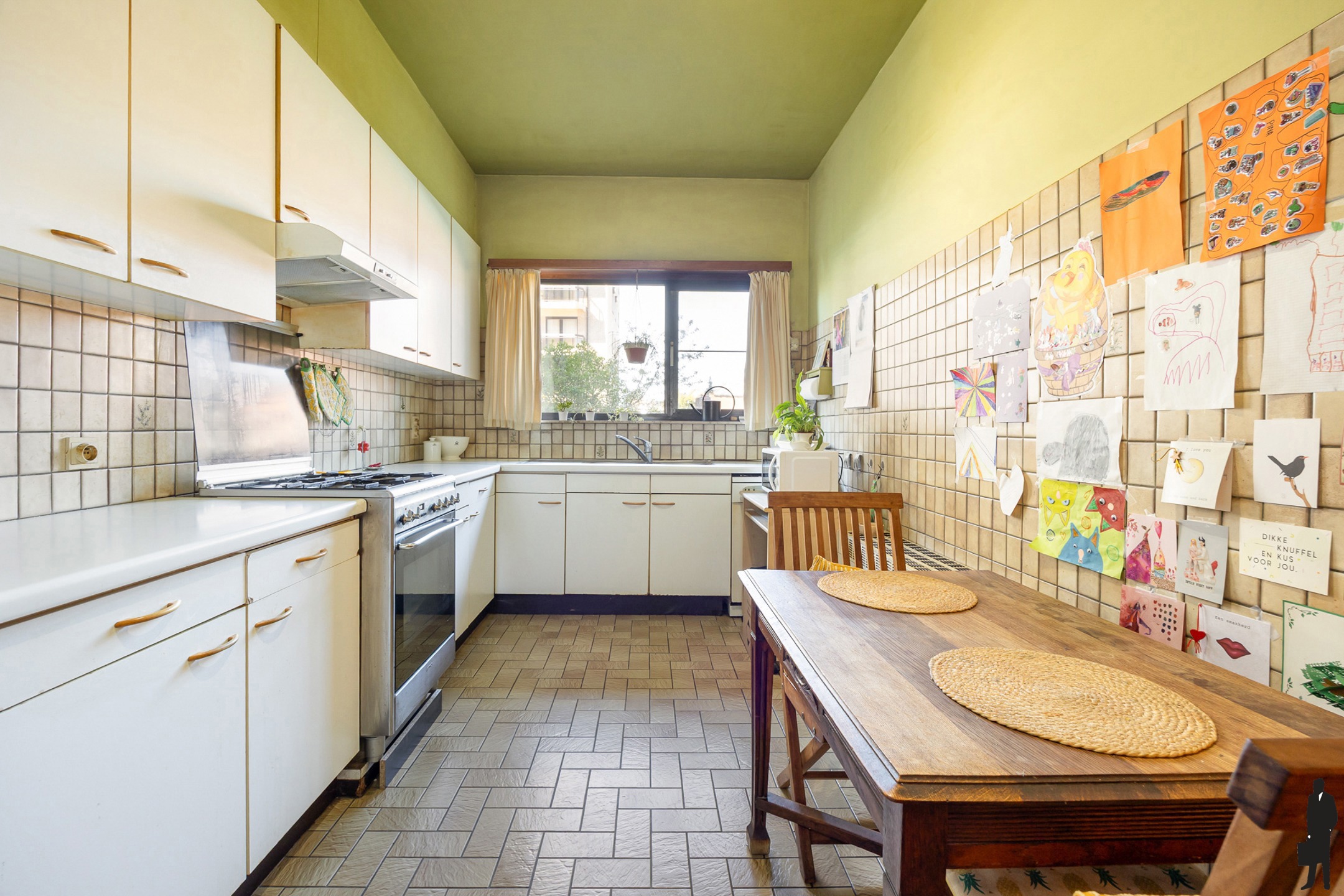 Ruim gelijkvloers hoekappartement met tuin en grote garage - foto 4