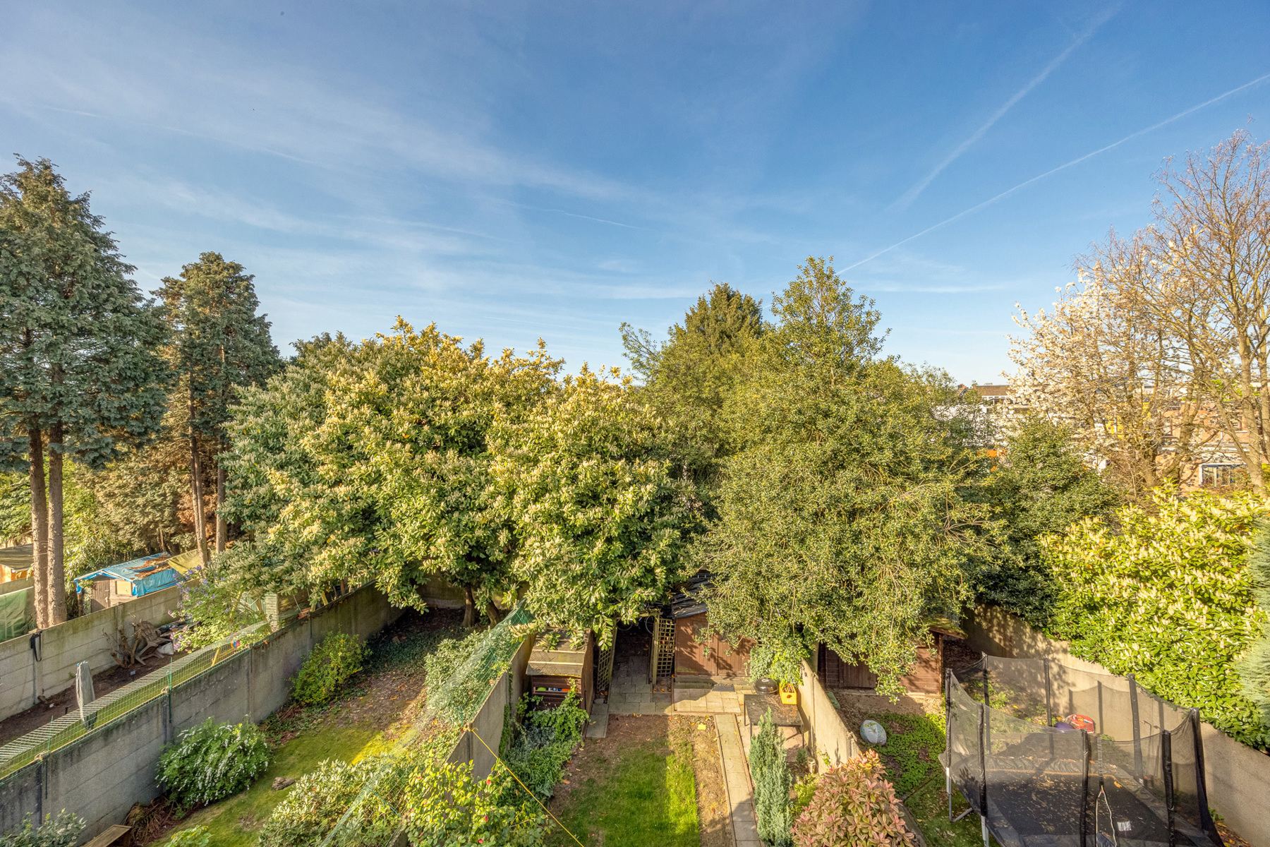 Instapklaar appartement met 2 slpk, terras en 2 bergingen - foto 2