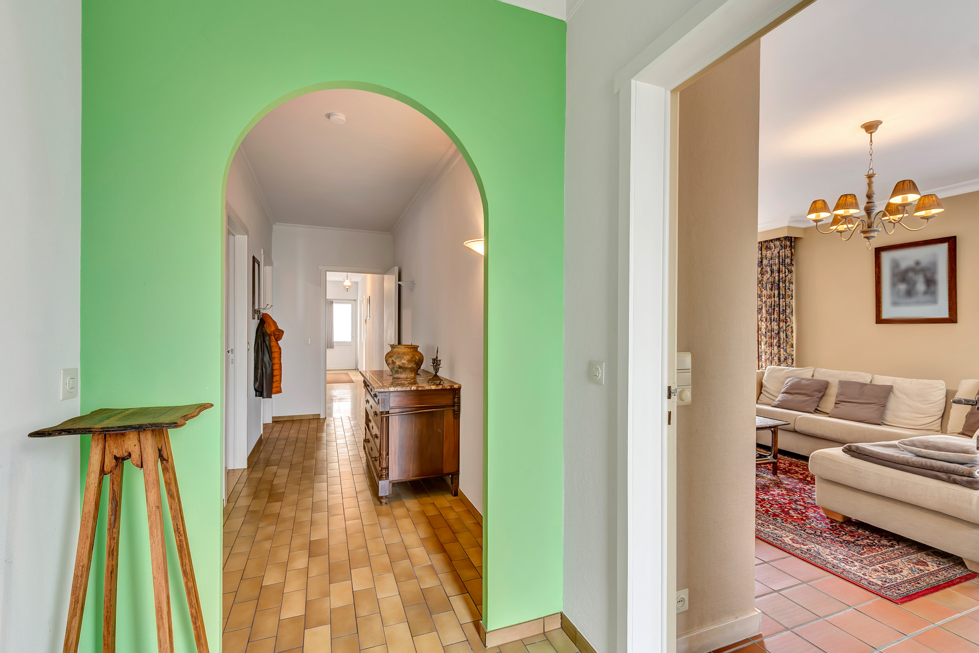 Ruime instapklare woning in Machelen aan de Leie - foto 2