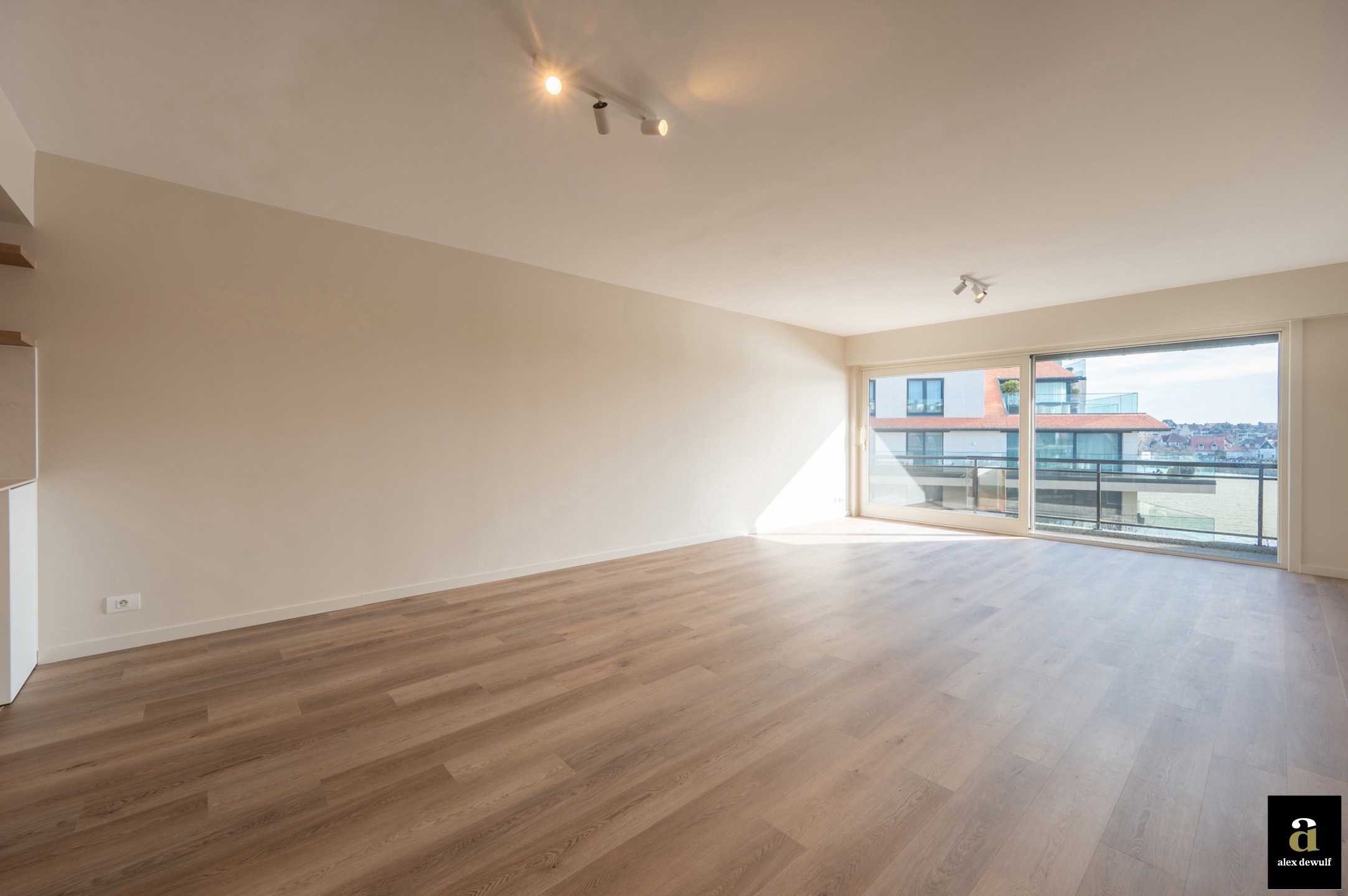 Ruim zonnig appartement met panoramisch zicht op het Zegemeer - foto 4