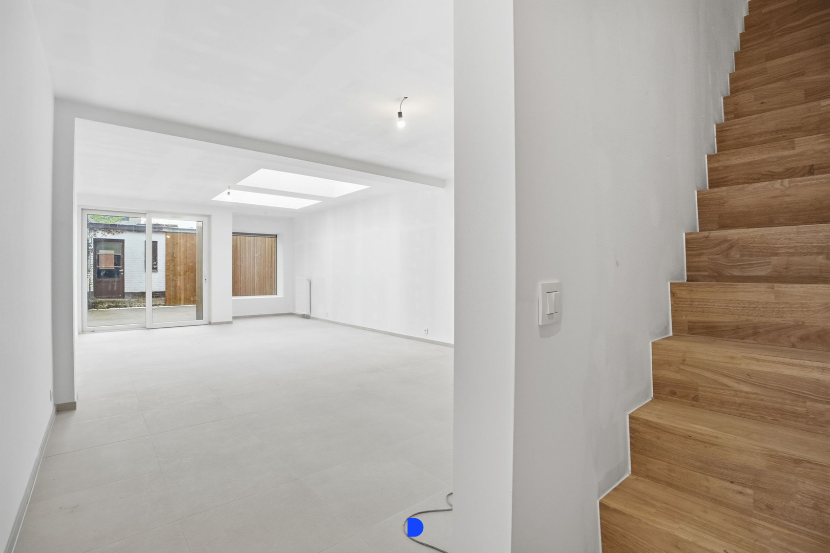 Instapklare woning met 4 slaapkamers en tuin - foto 3