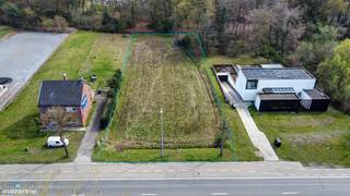 ZEER GUNSTIG GELEGEN BOUW- OF PROJECTGROND MET EEN OPPERVLAKTE VAN 23 ARE 91 CA TE DIEPENBEEK*** Bekijkt U deze grond via een aanverwante website?...