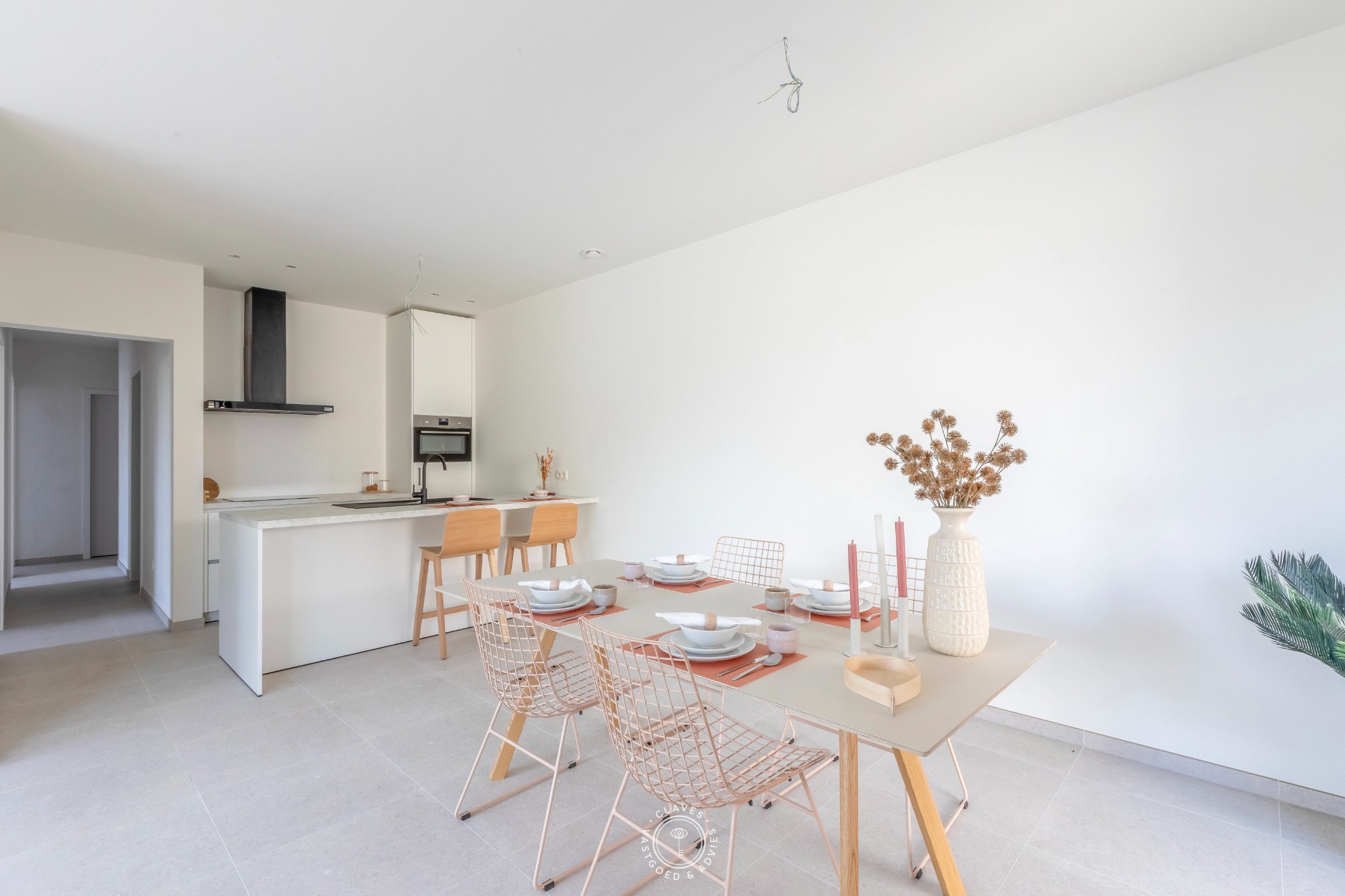 Deluxe drieslaapkamerappartement met privatieve tuin - foto 5