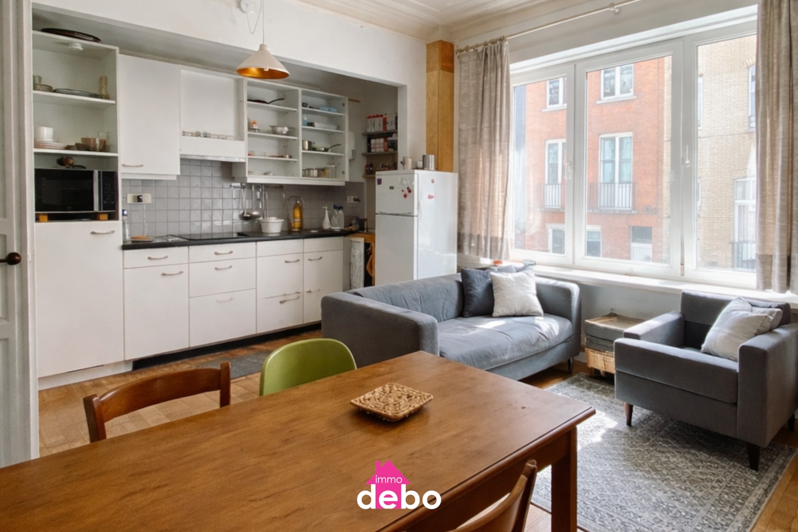 Ruim en lichtrijk 2-slaapkamerappartement op toplocatie, wandelafstand van de winkelstraten, horeca en het strand - foto 3