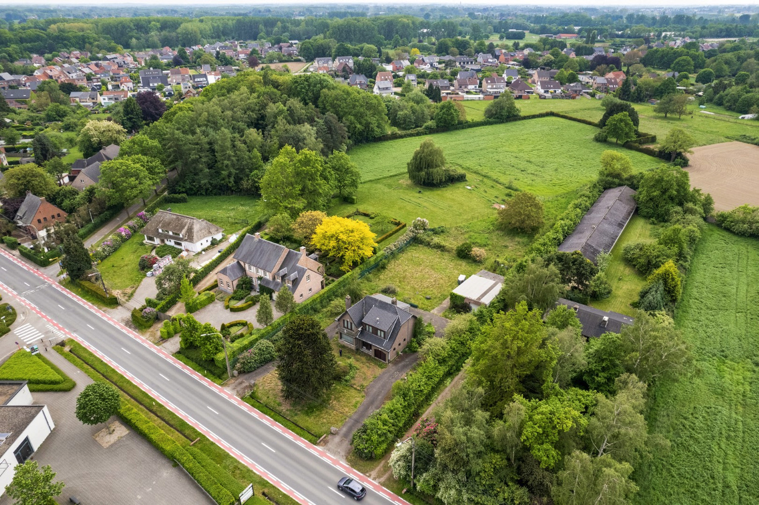 RIANTE WONING OP PRACHTIG PERCEEL VAN 3.280 m²! - foto 2