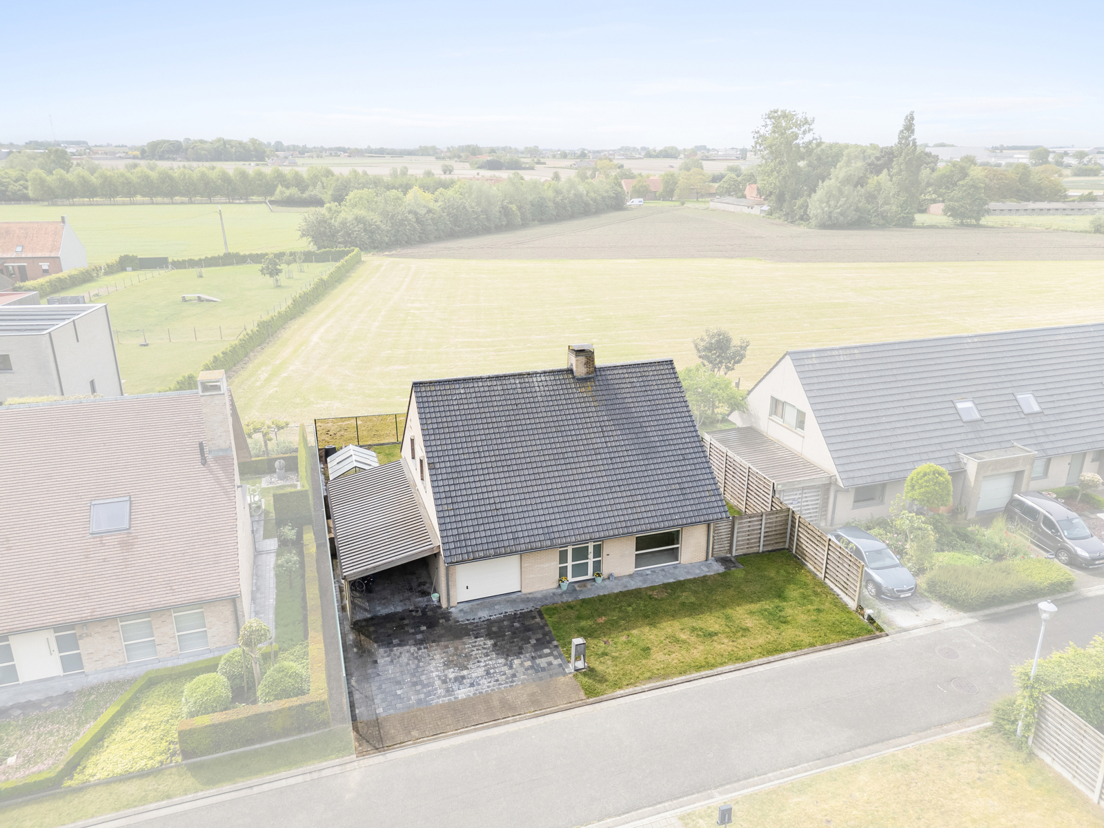 Recente vrijstaande woning met landelijk zicht - foto 1