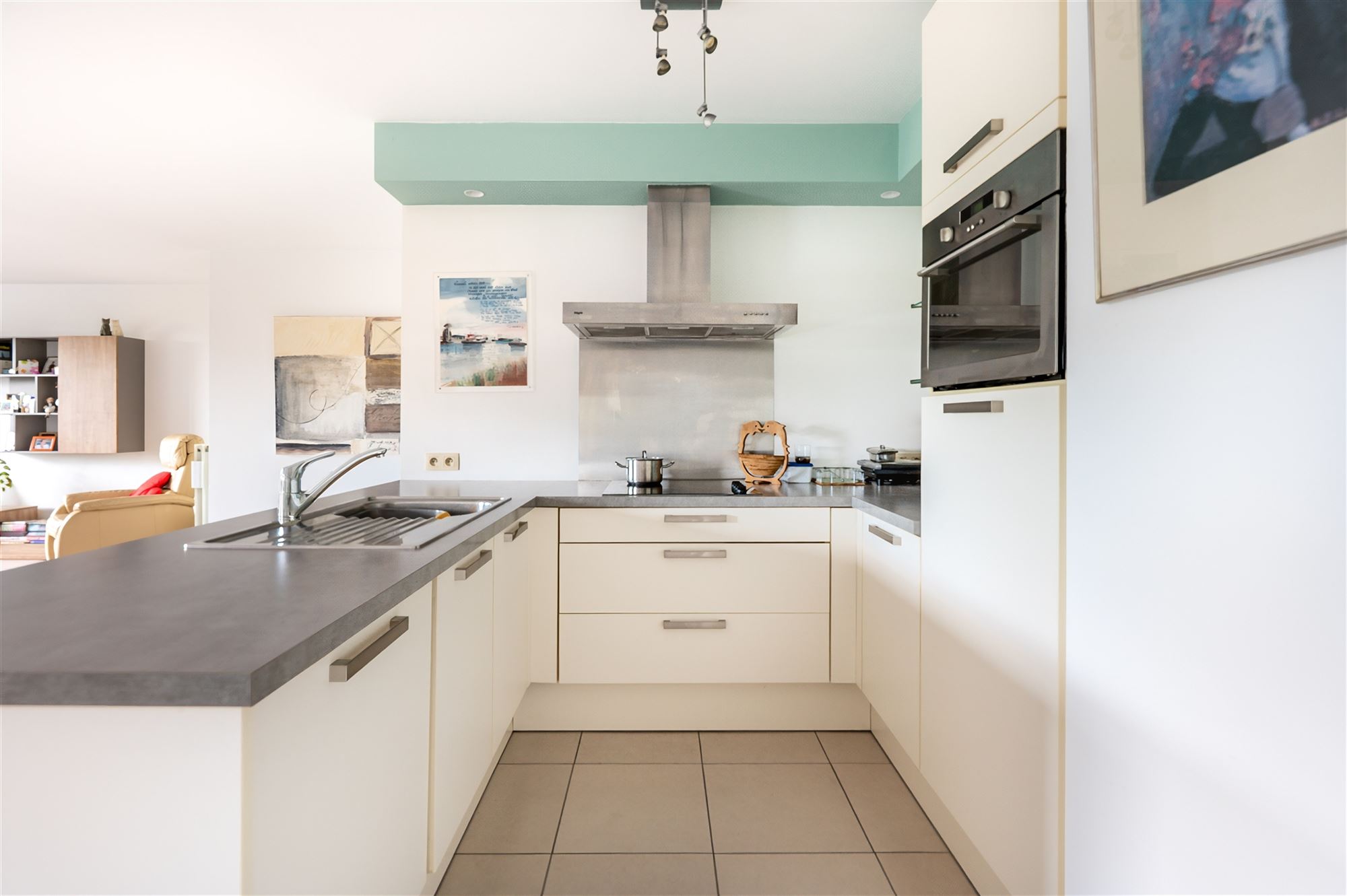 Instapklaar 2-slaapkamerappartement met zuidoostterras. - foto 5