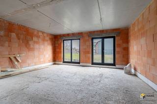 Hondenstraat 2C - Kruibeke Casco halfopen bebouwing (197 m²) met 5 tot 7 slaapkamers en 2 badkamers in Kruibeke. In deze woning in de Hondenstraat 2C...