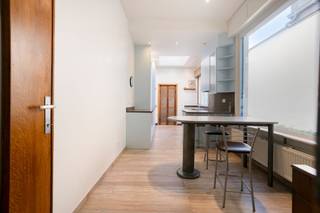 Discover this beautifully renovated and bright home, a unique opportunity for those looking for contemporary comfort in bustling Blankenberge...