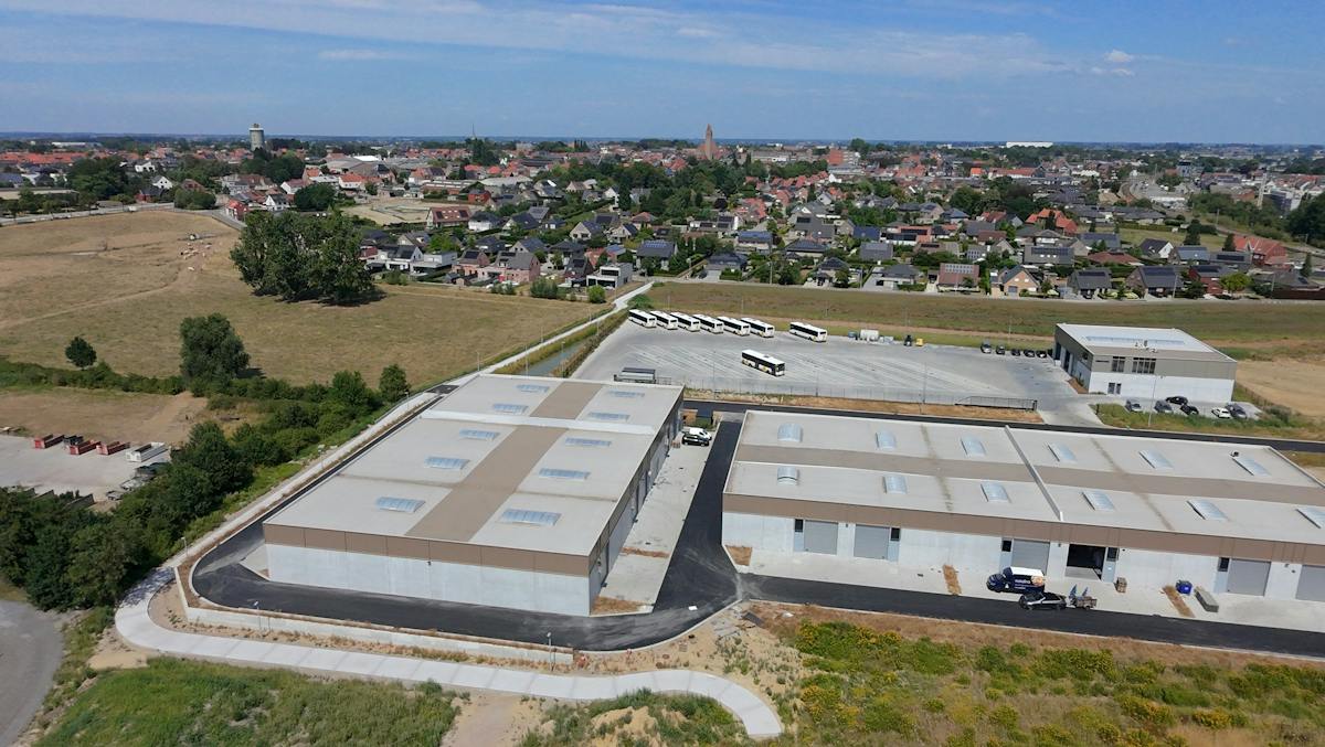 Unité PME récemment construite à vendre à Tielt sur environ 240 m² - photo 4