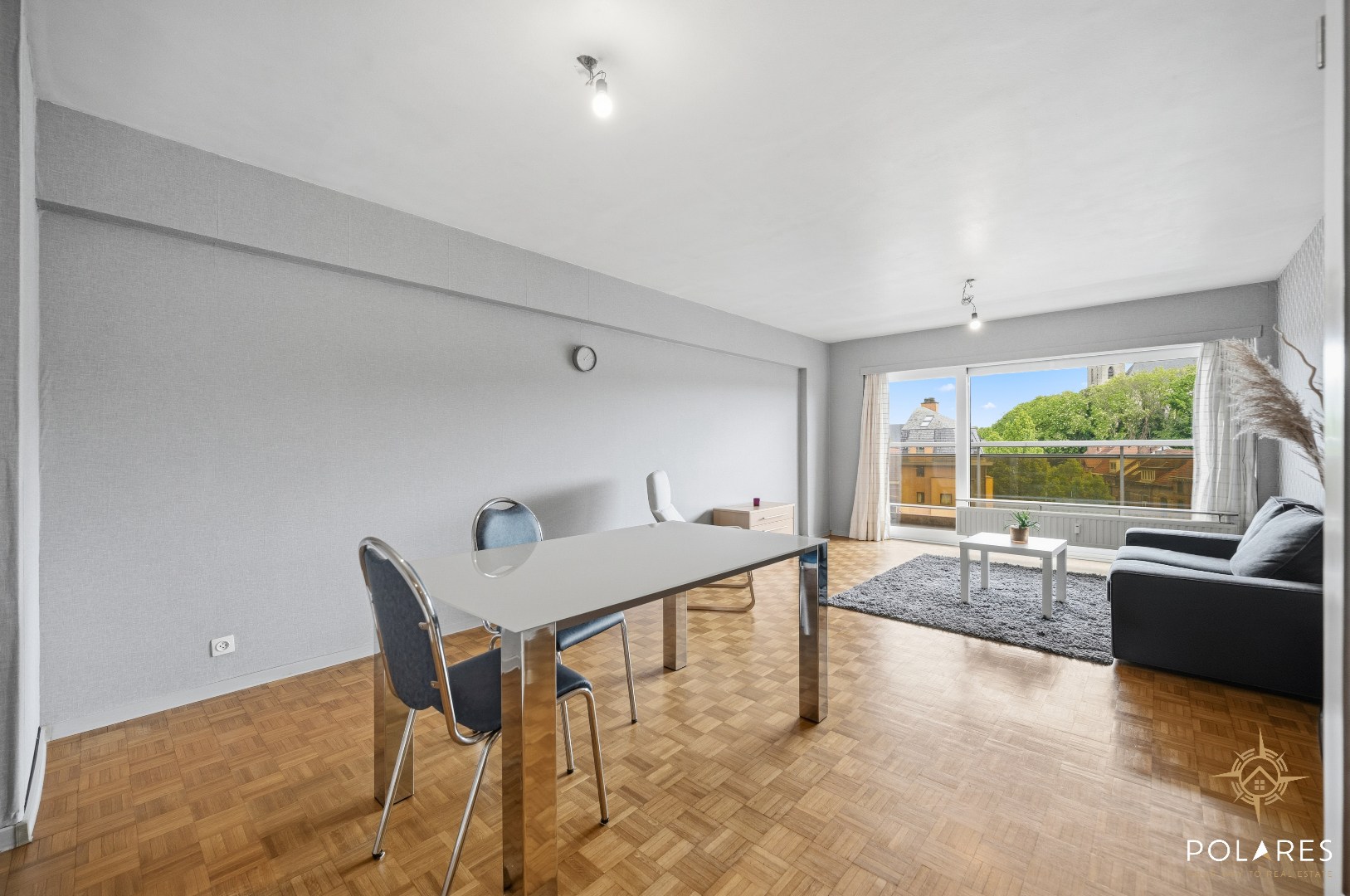 Tweeslaapkamerappartement met kelder én garagebox op een centrale ligging - foto 4