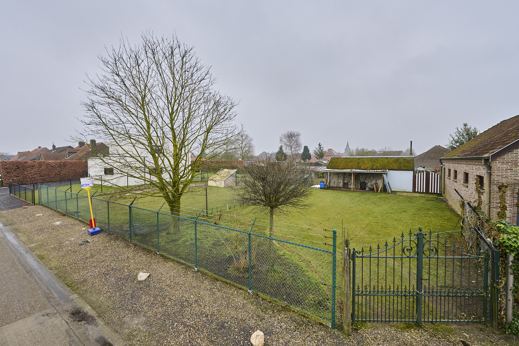 Gunstig gelegen bouwgrond op 6a77ca voor open bebouwing - foto 2