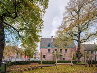 Topligging - St Elisabeth begijnhof! Instapklaar duplex appartement in een rustige straat nabij het historisch centrum!Voor meer informatie mail naar...