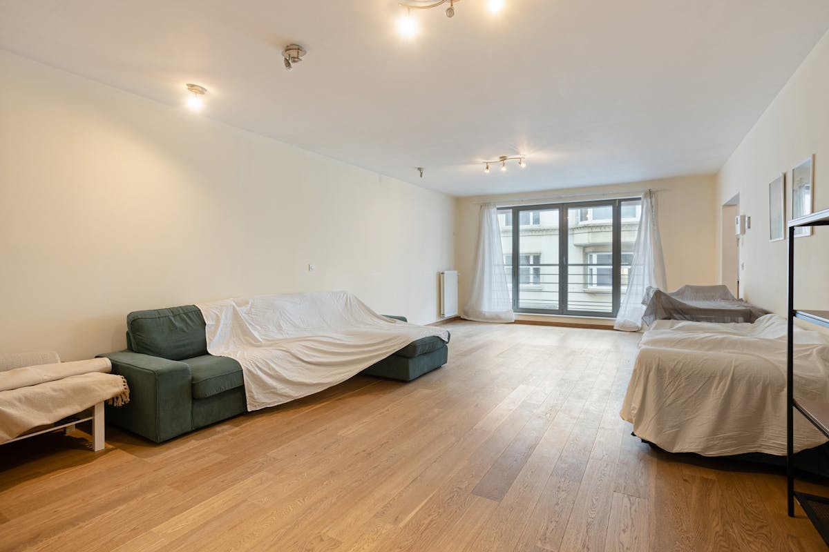 Apartment in Ixelles Avenue Louise Châtelain - photo 4