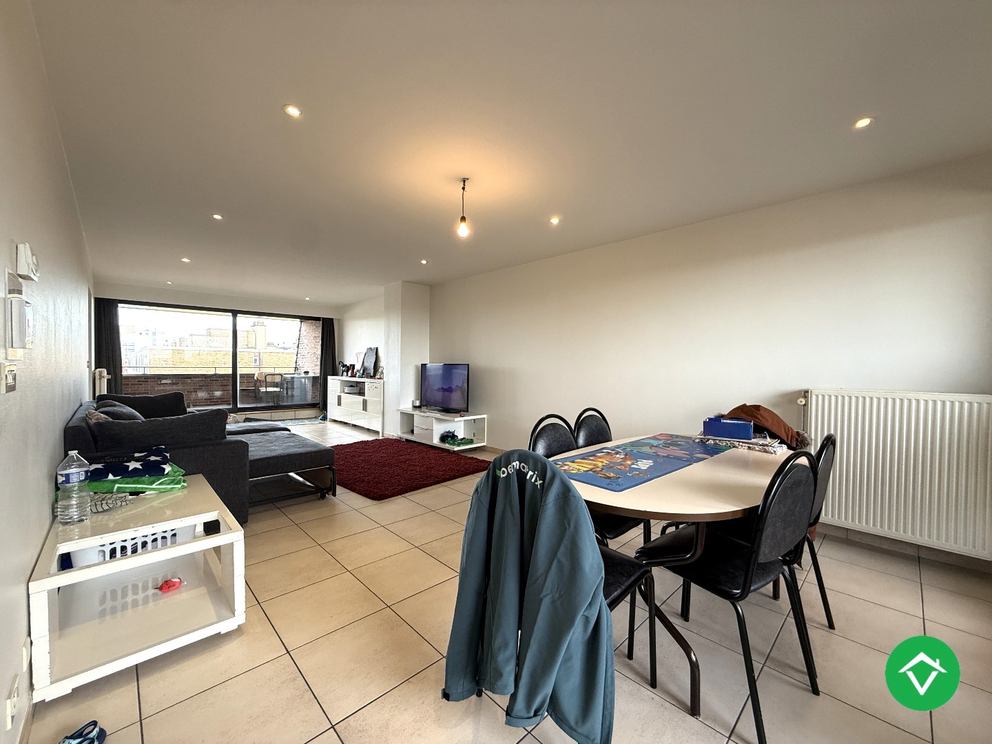 Instapklaar dakappartement met 4 slaapkamers, 2 terrassen en autostaanplaats te Roeselare (160m²) - foto 5