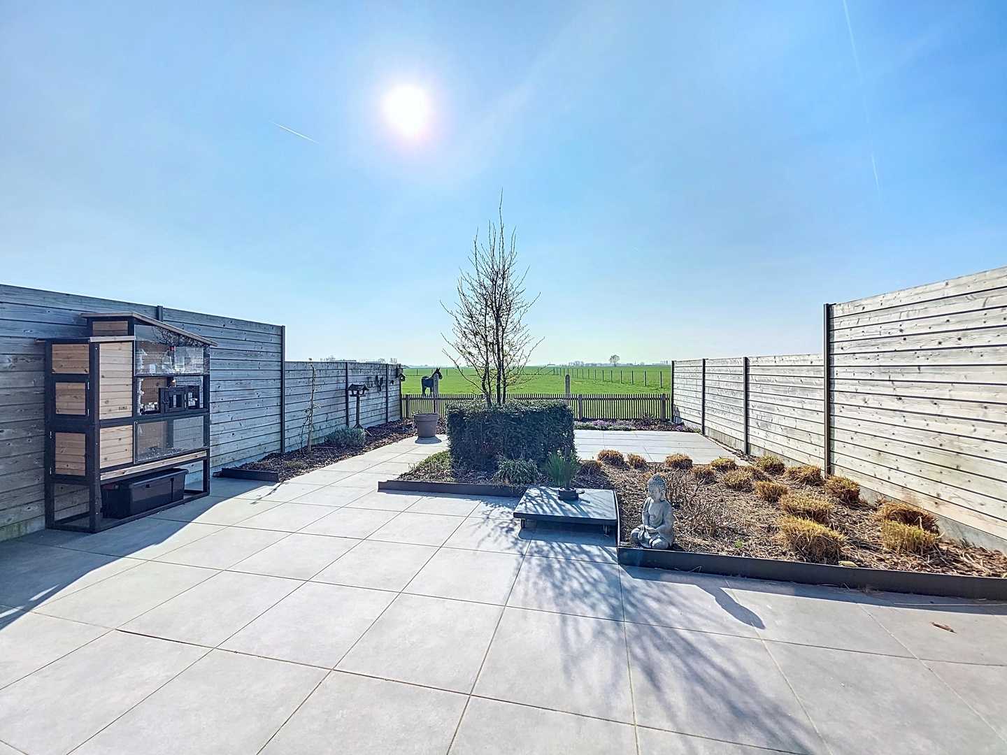 Halfopen bebouwing met zonnig terras en verzichten te Ramskapelle - foto 1