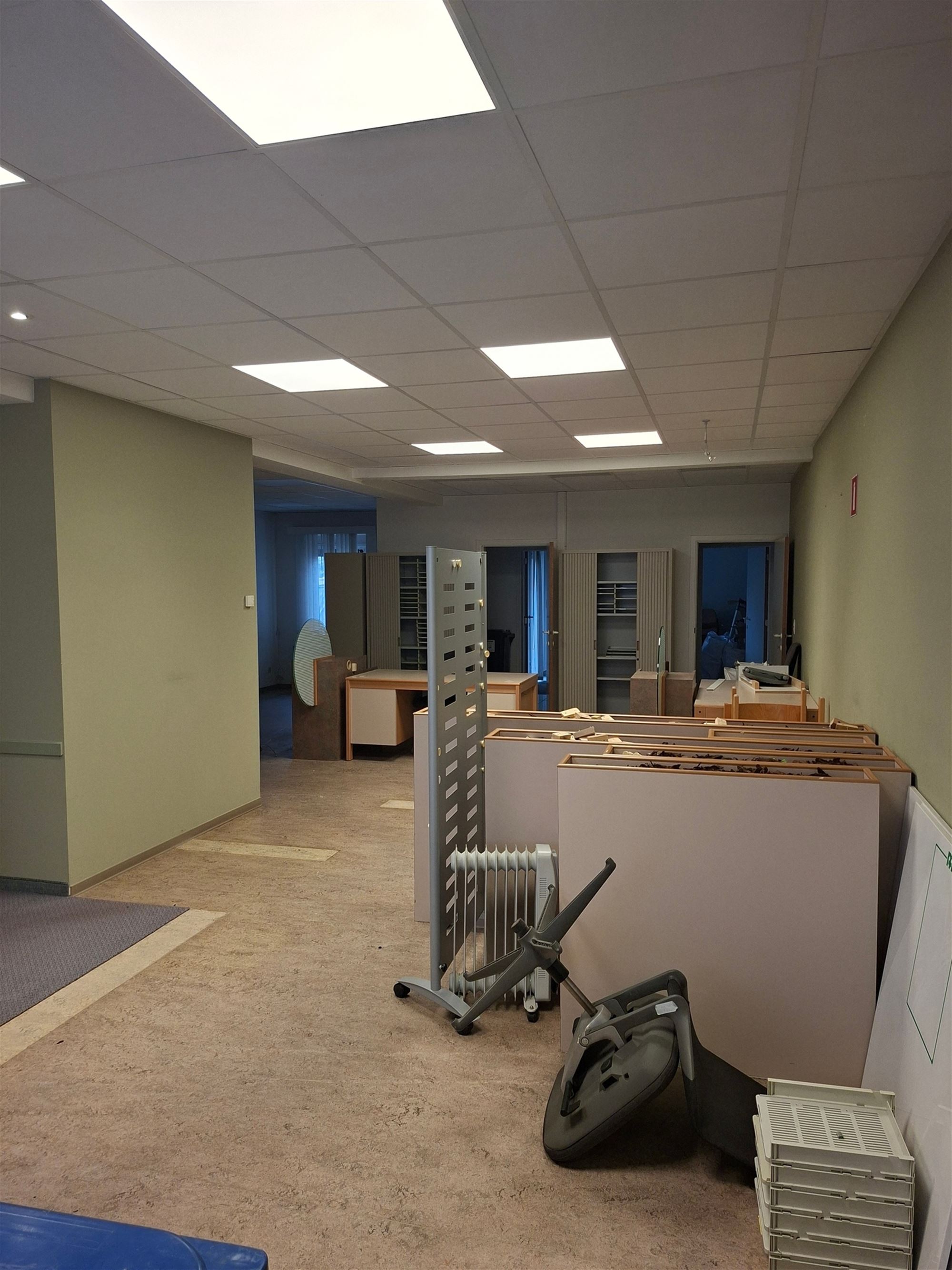 Ruim en praktisch kantoor op centrale locatie in Wuustwezel - foto 4