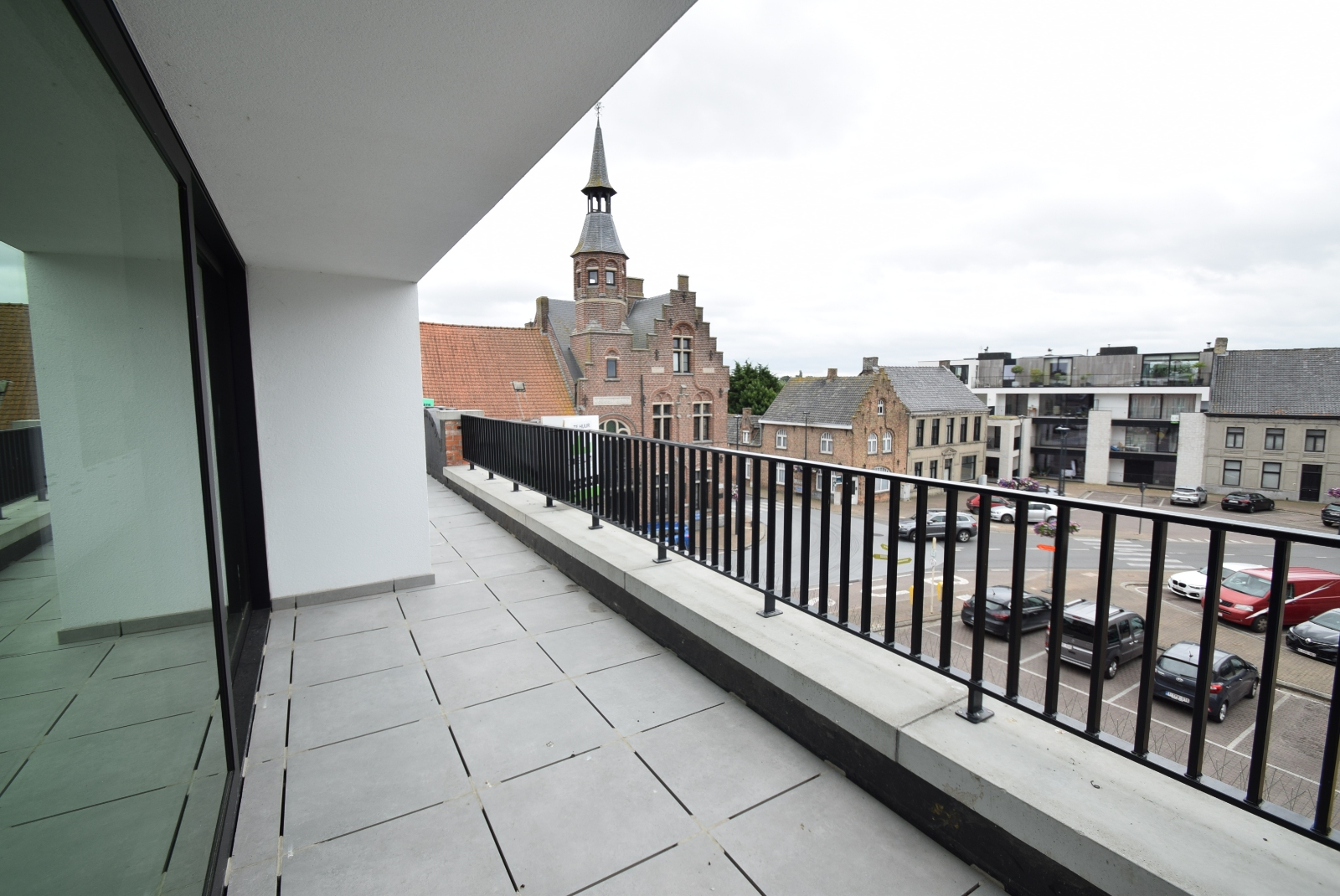 Ruim nieuwbouwappartement in Handzame met fraai uitzicht - foto 1