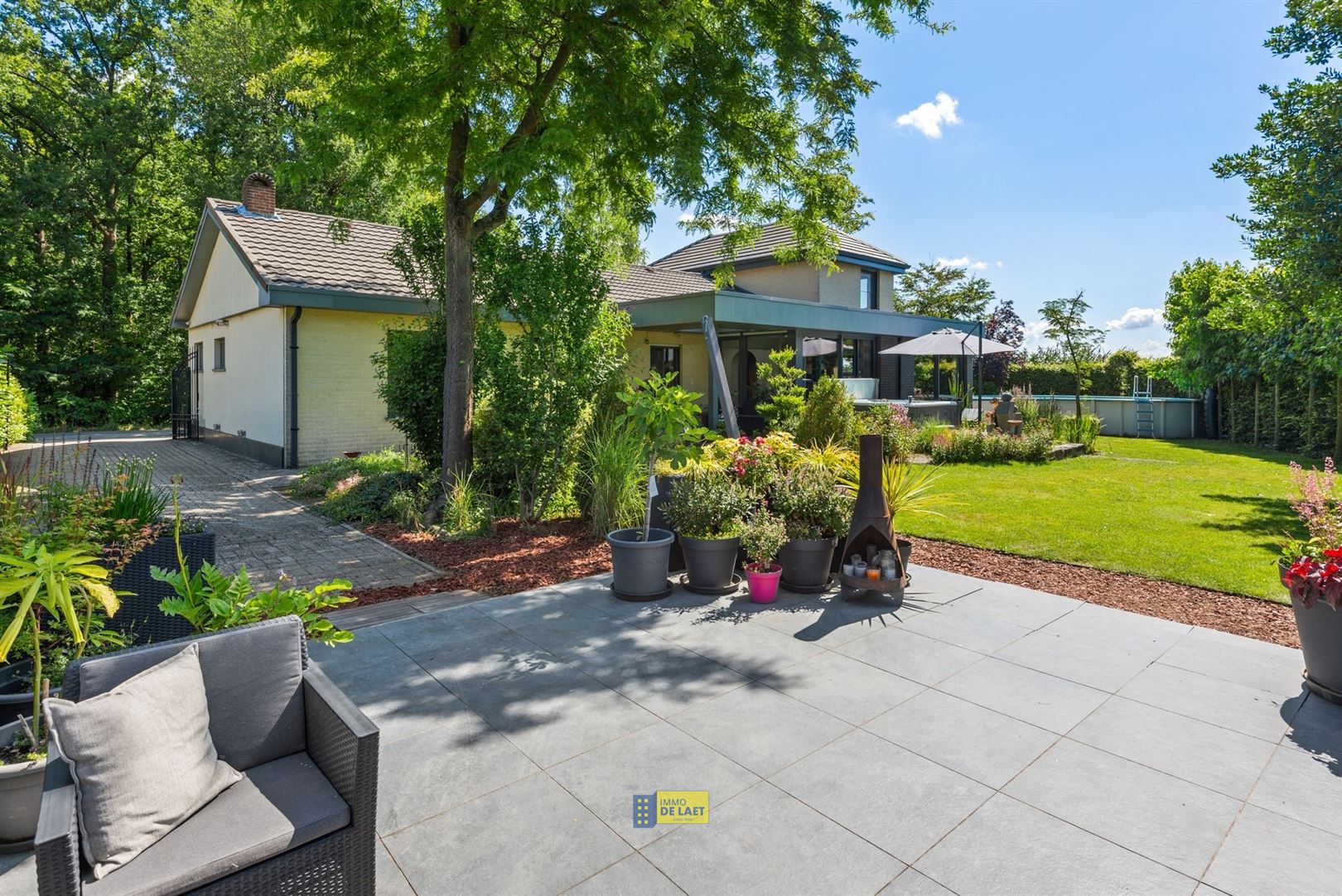 House for sale in Malle