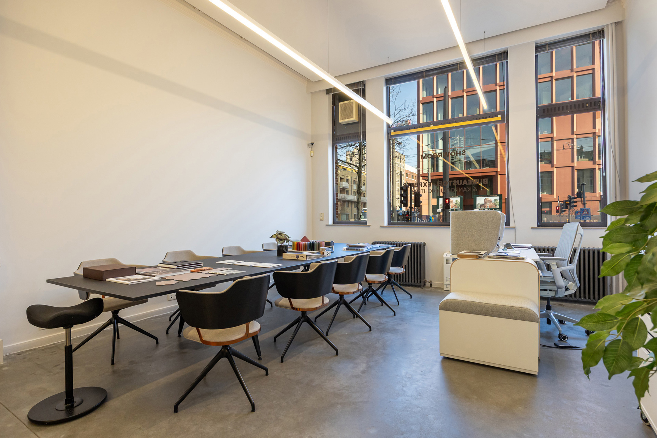Flagship kantoor/showroom van 150 m² in iconisch gebouw - foto 1