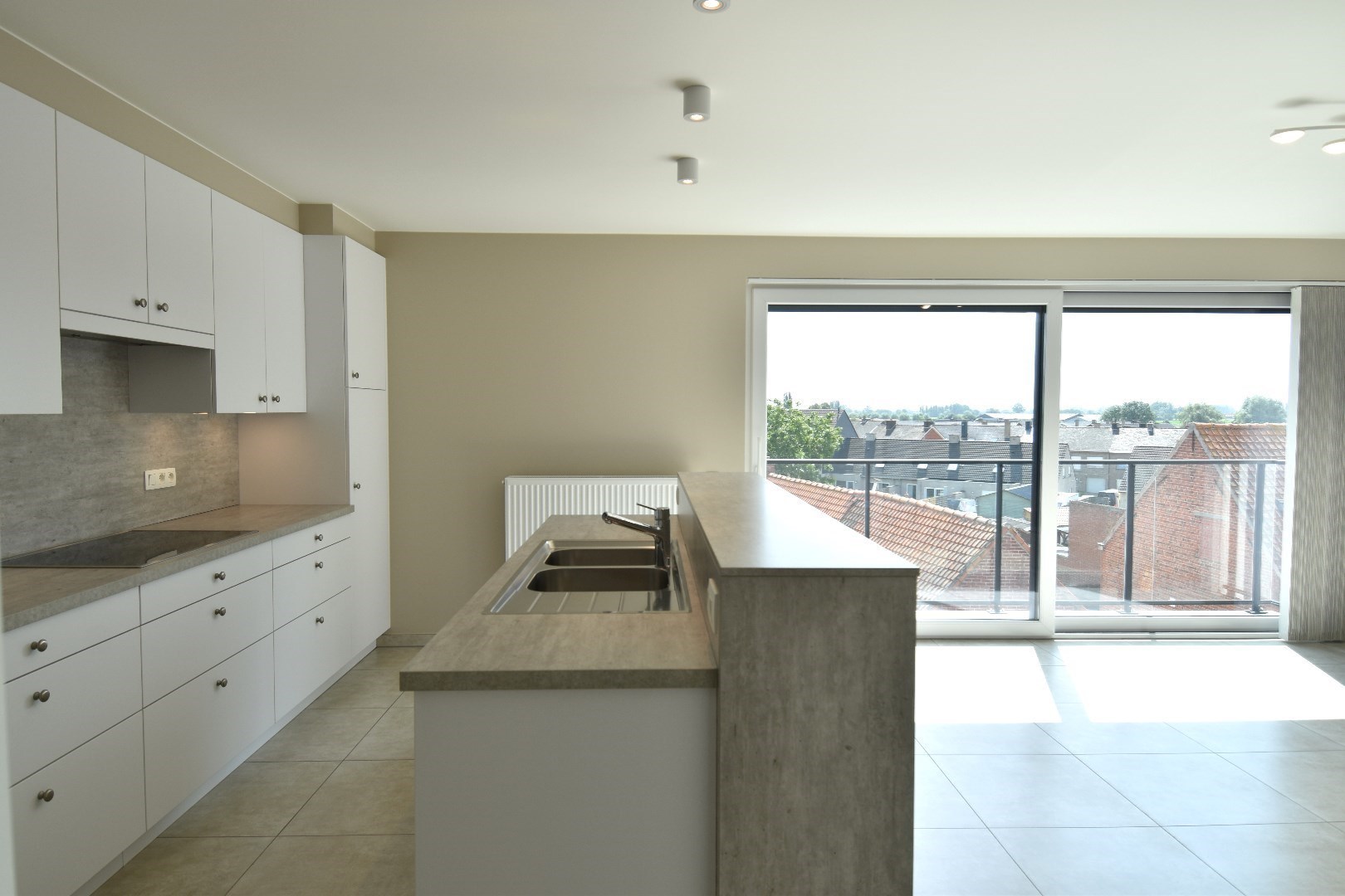 Prachtige penthouse met 2 slaapkamers en groot terras te centrum Ledegem - foto 3