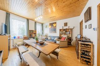 Info: bruxelles.ouest@weinvest.be or +32 2 315 77 22 | Single-family home located close to all amenities (public transport, schools, shops)...