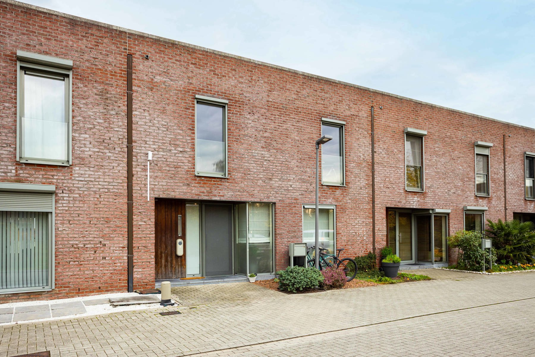 Instapklare gezinswoning met 4 slaapkamers! - foto 1