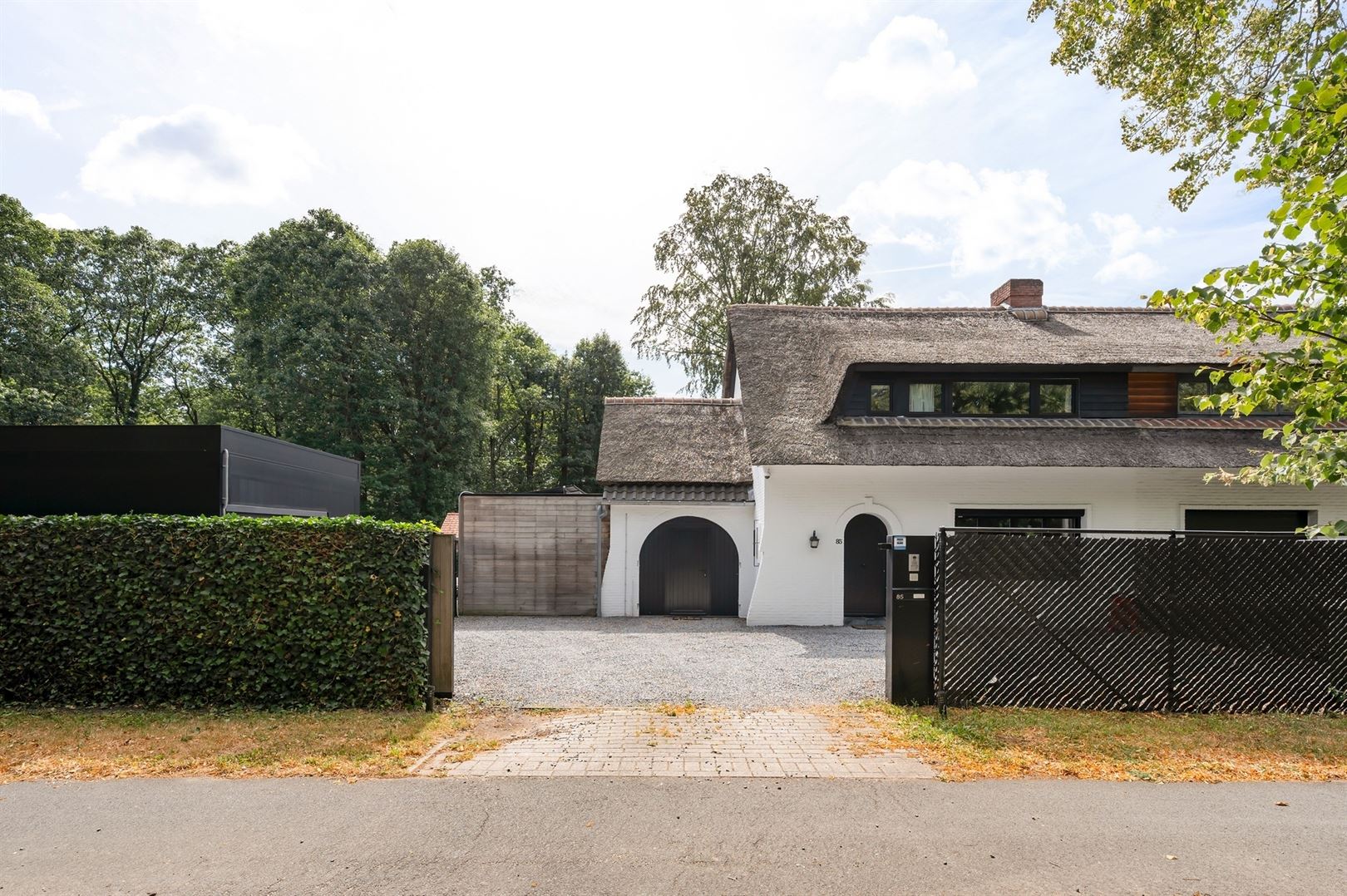 Instapklare halfopen villa met rieten dak, verwarmd zwembad en eigen wellness - foto 3
